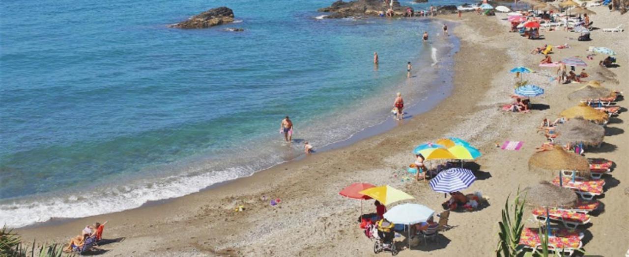 Holidays2Benalmadena Torrequebrada Sea View Front Beach With Pool Parking & Terraces Ngoại thất bức ảnh