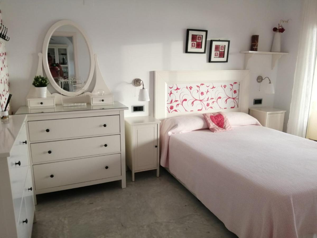 Holidays2Benalmadena Torrequebrada Sea View Front Beach With Pool Parking & Terraces Ngoại thất bức ảnh