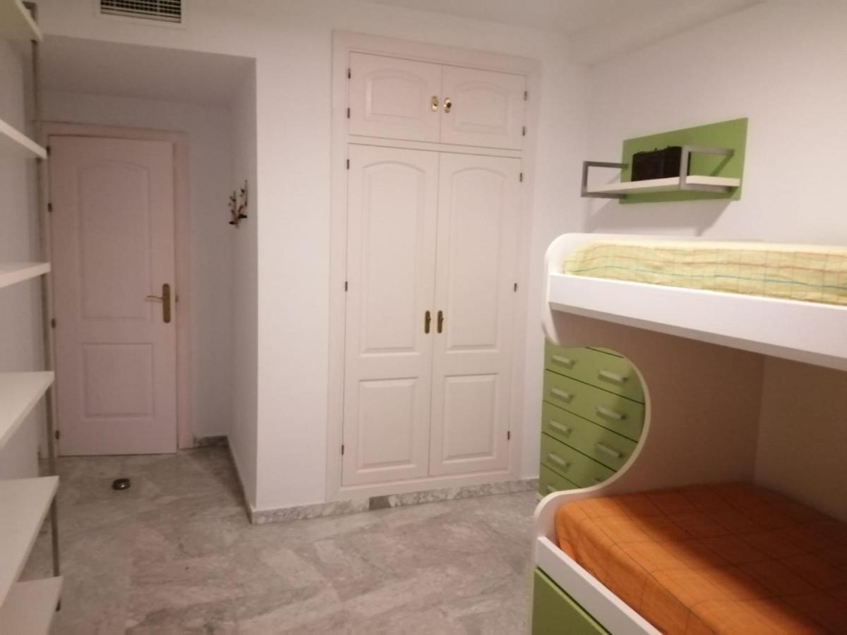 Holidays2Benalmadena Torrequebrada Sea View Front Beach With Pool Parking & Terraces Ngoại thất bức ảnh
