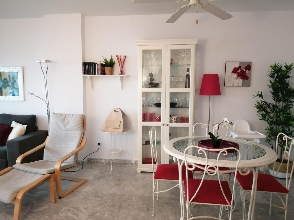 Holidays2Benalmadena Torrequebrada Sea View Front Beach With Pool Parking & Terraces Ngoại thất bức ảnh
