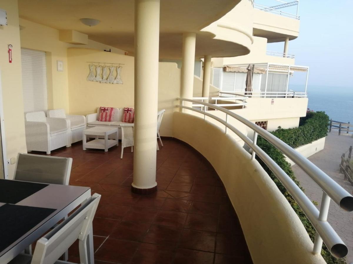 Holidays2Benalmadena Torrequebrada Sea View Front Beach With Pool Parking & Terraces Ngoại thất bức ảnh